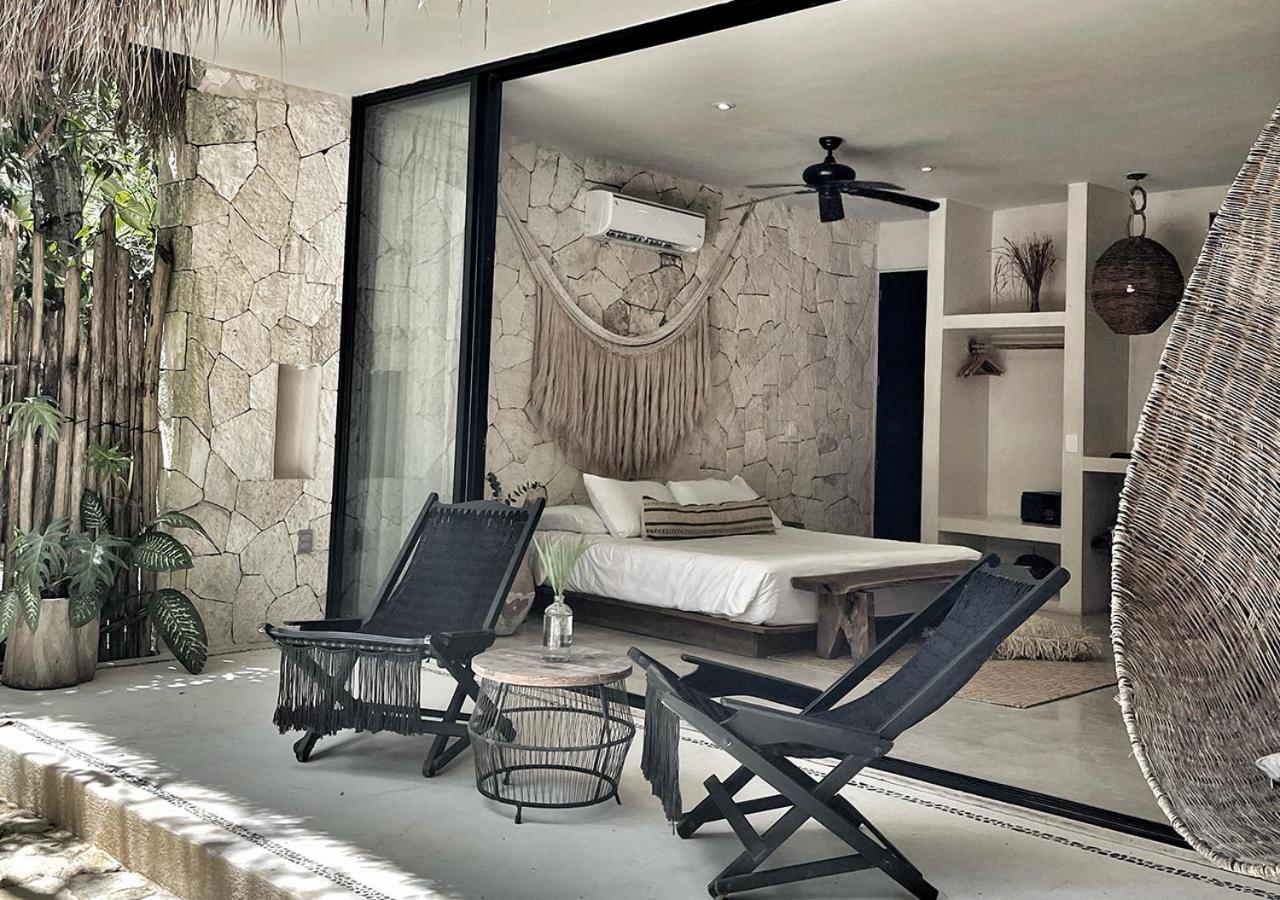 Una Vida Tulum Bilik gambar